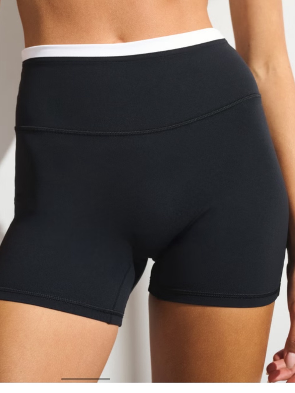 YPB studioFLEX Bike Short